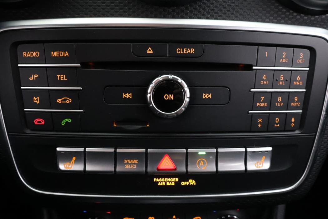 MERCEDES-BENZ A 2016