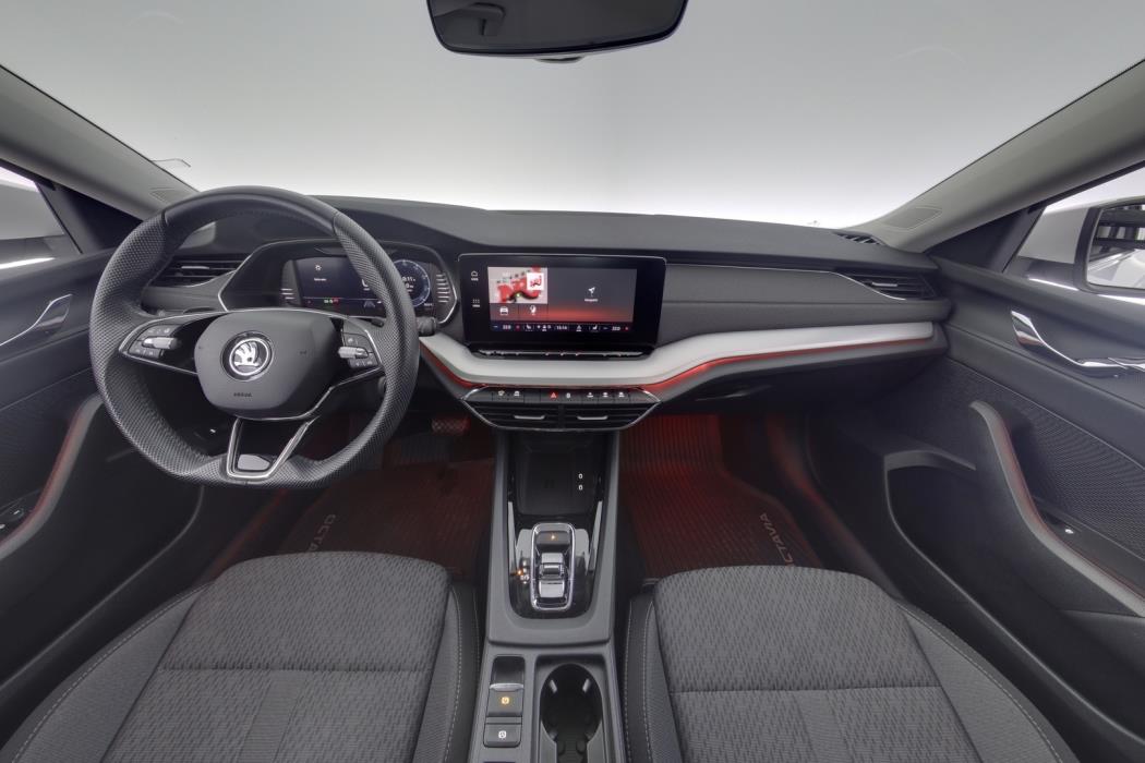 SKODA Octavia 2023