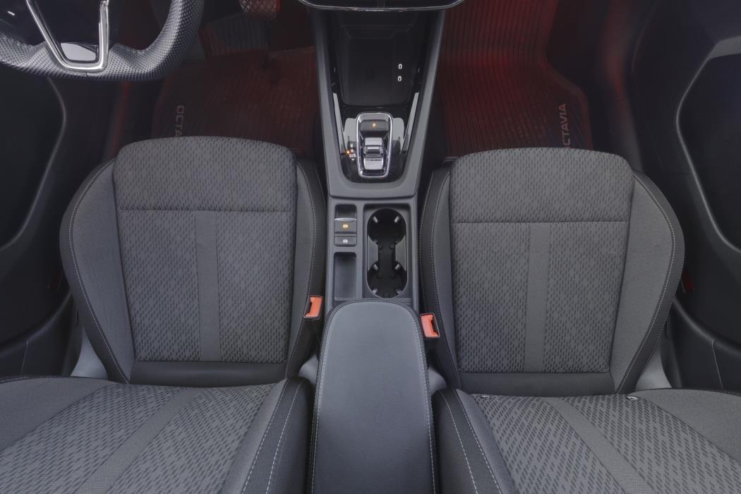 SKODA Octavia 2023