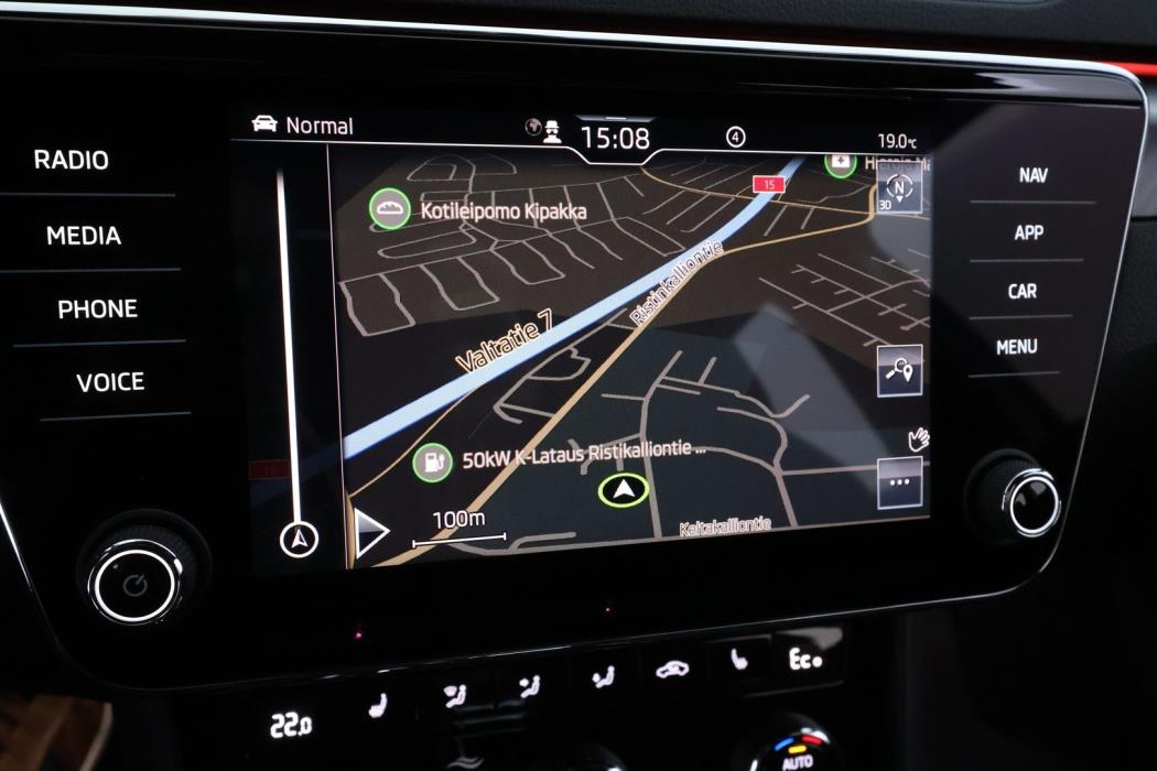 SKODA Superb 2021