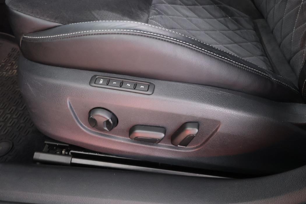 SKODA Superb 2021