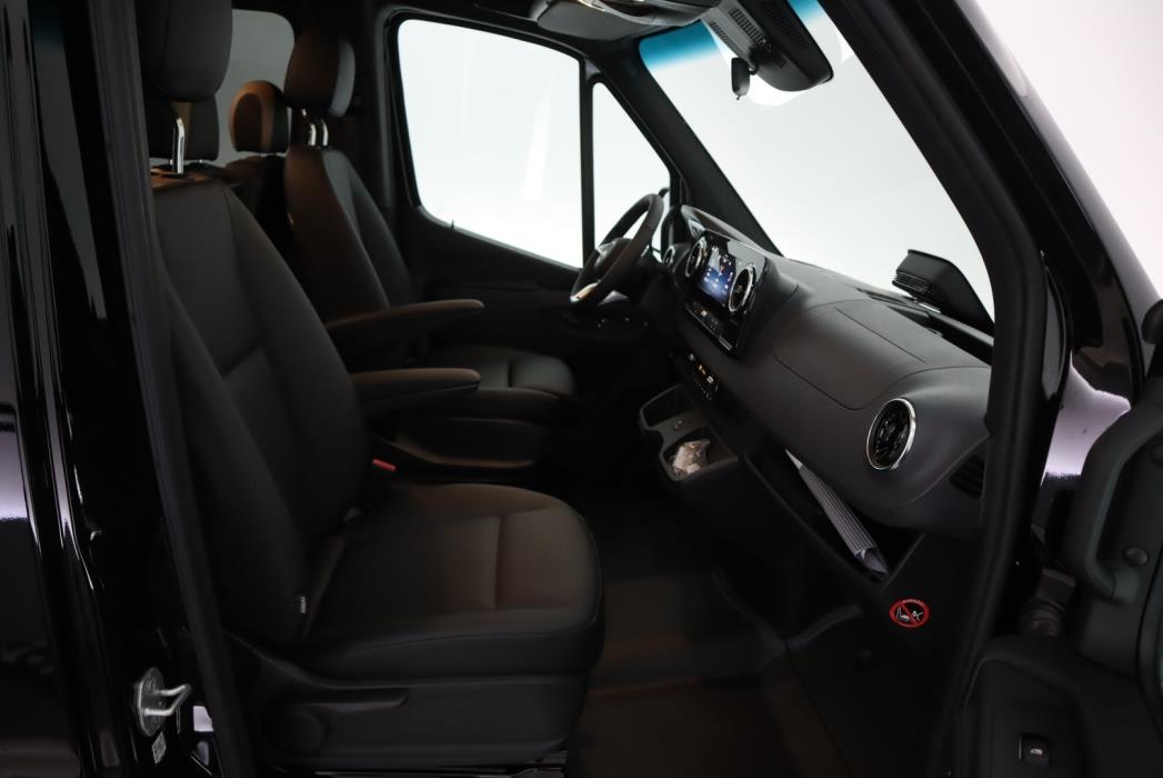 MERCEDES-BENZ SPRINTER 2026