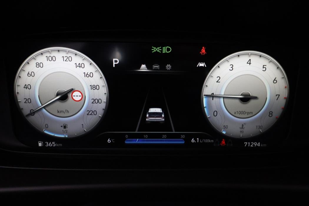 HYUNDAI i20 Hatchback 2021