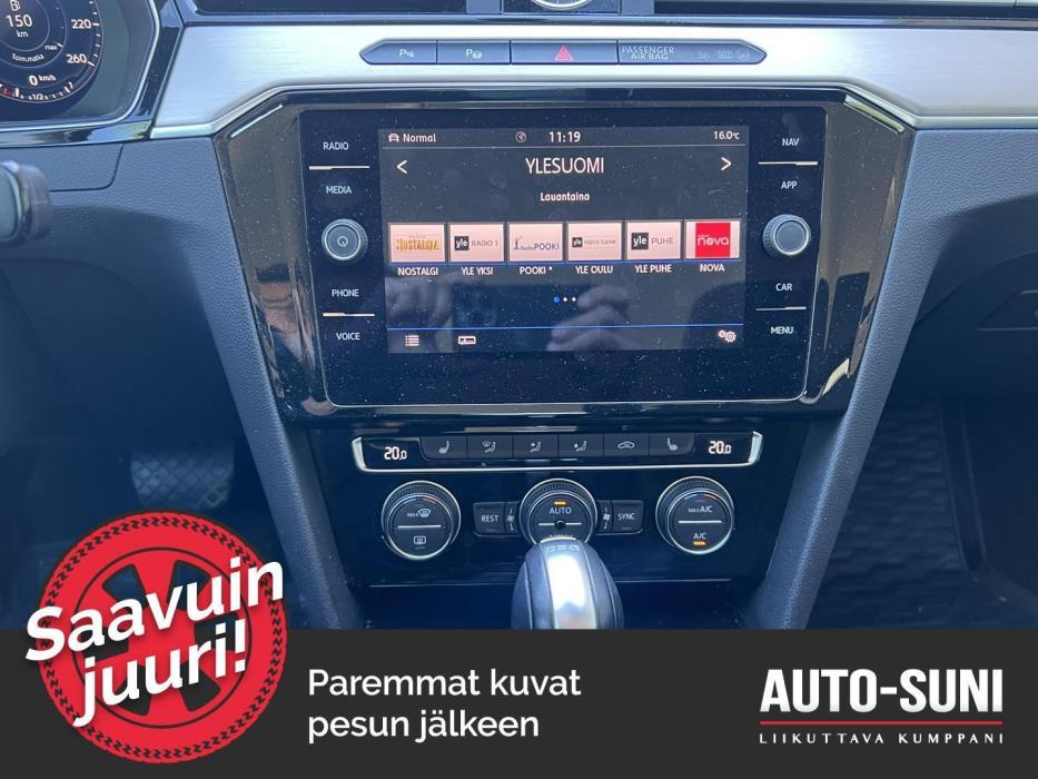 VOLKSWAGEN Passat 2017
