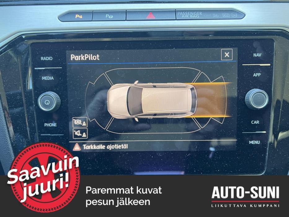 VOLKSWAGEN Passat 2017