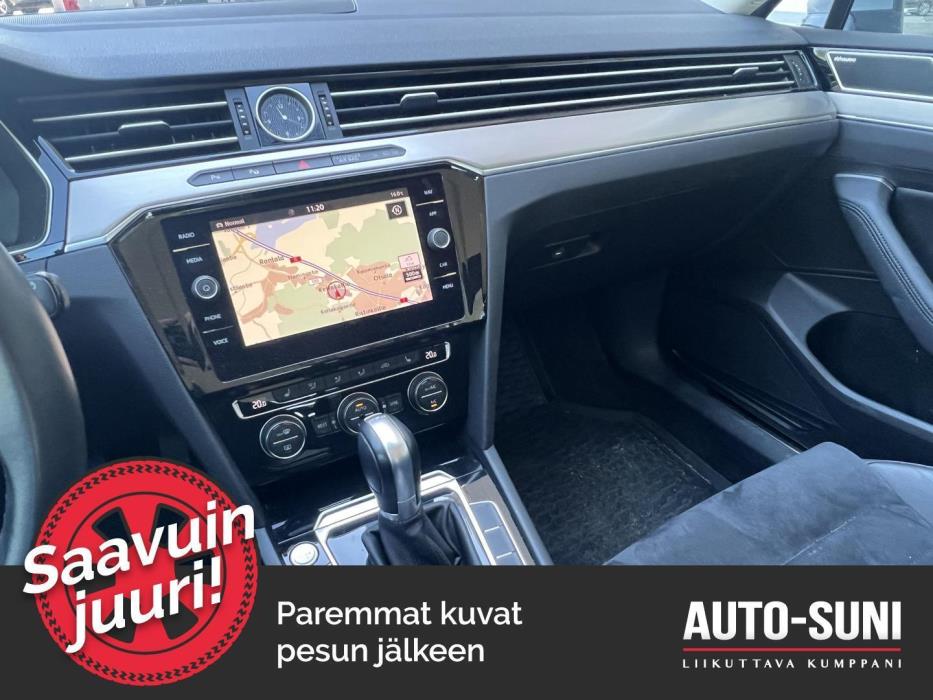 VOLKSWAGEN Passat 2017
