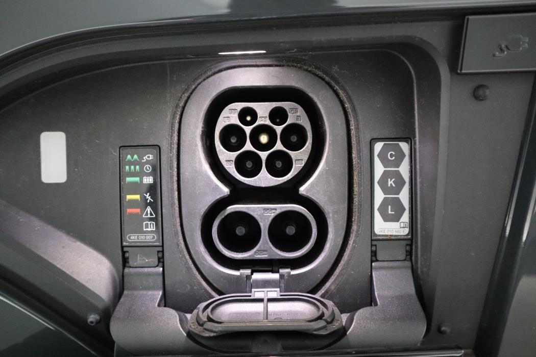 AUDI Q8 e-tron 2024