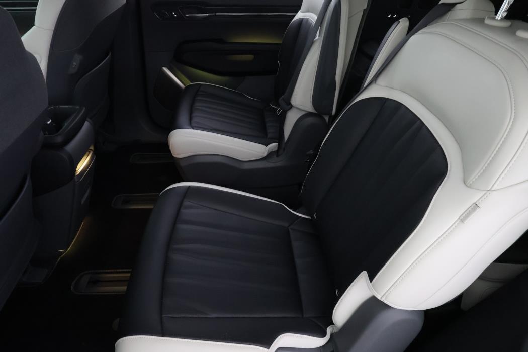 KIA EV9 2024