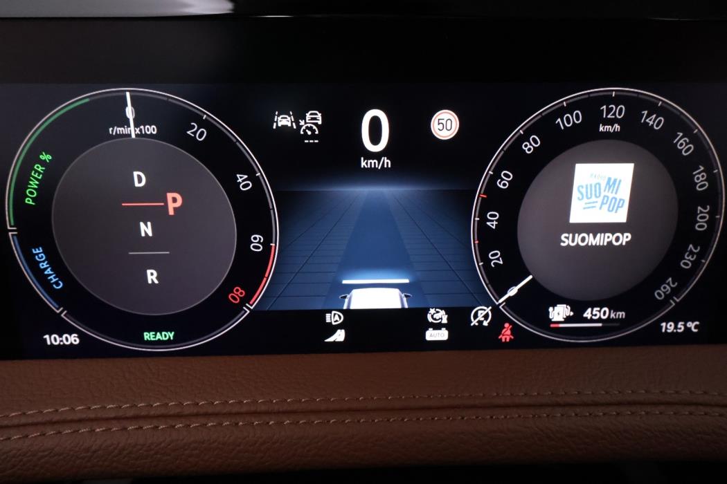SKODA Superb 2025