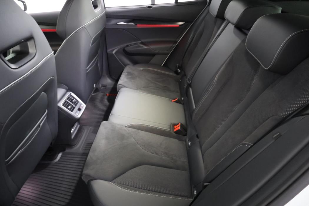 SKODA Enyaq 2026