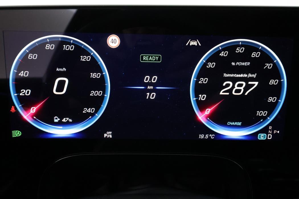 MERCEDES-BENZ GLC 2026