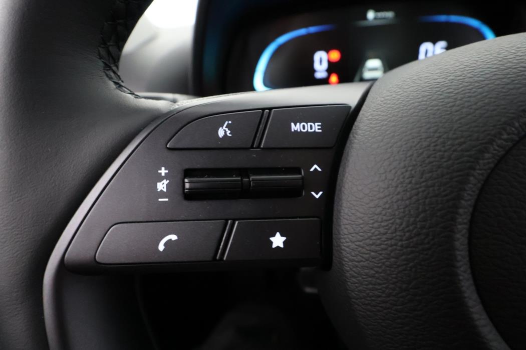 HYUNDAI i20 Hatchback 2025