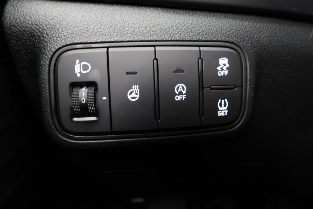 HYUNDAI i20 Hatchback 2025