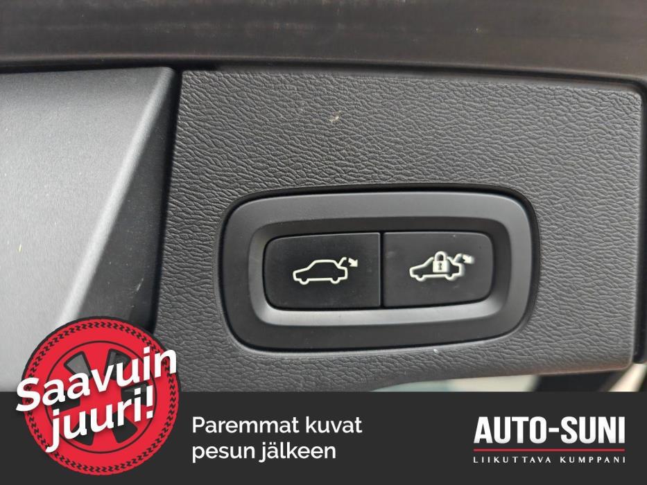 VOLVO XC60 2020