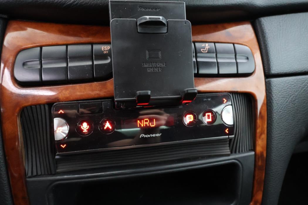 MERCEDES-BENZ CLK 2005