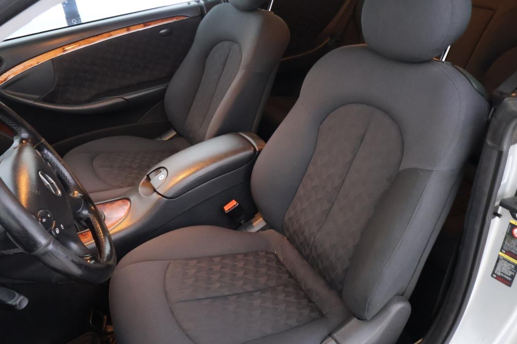 MERCEDES-BENZ CLK 2005