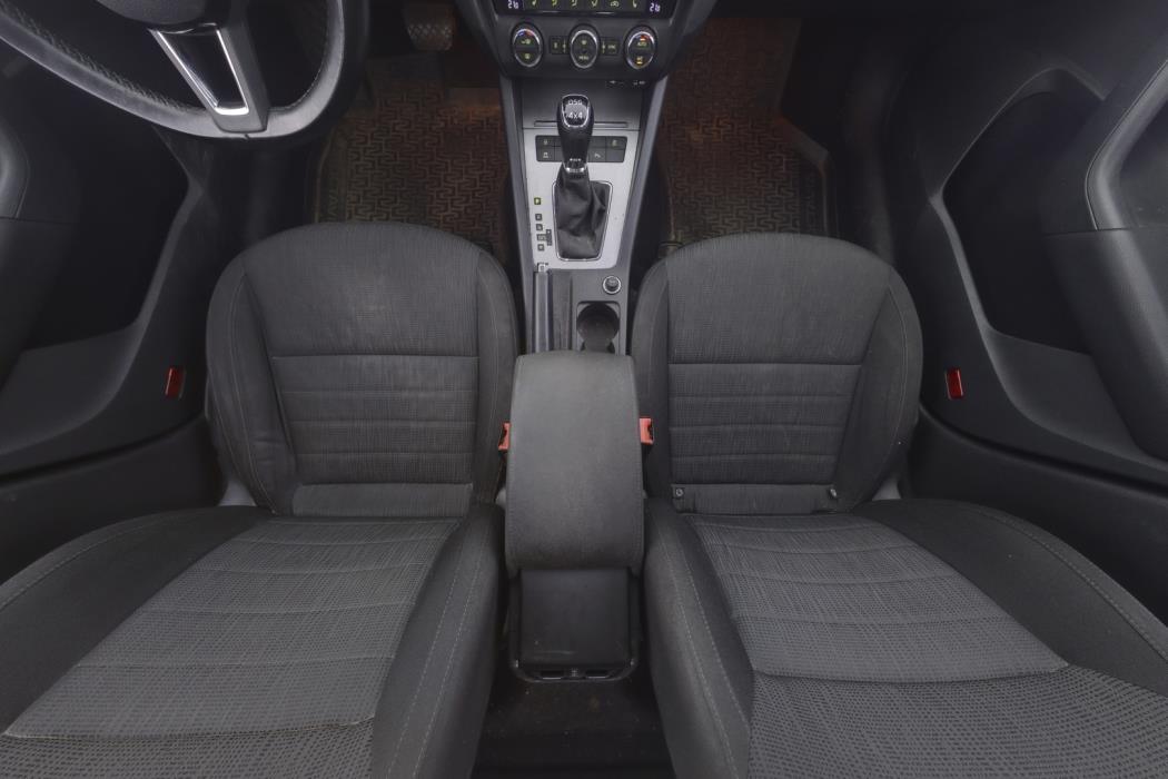 SKODA Octavia 2015