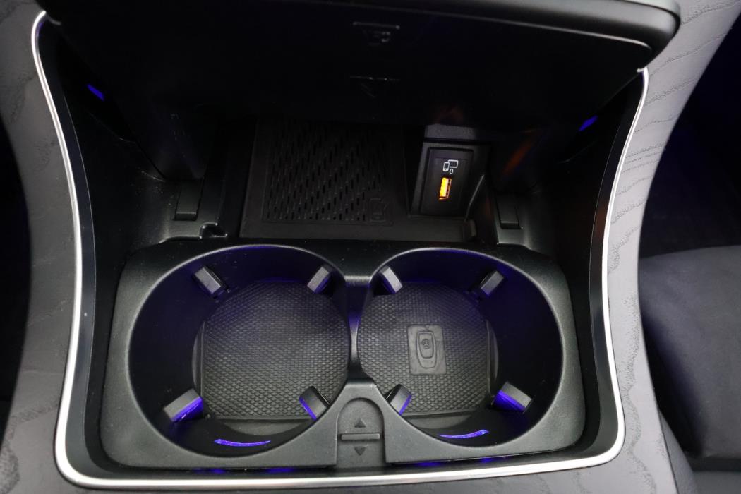 MERCEDES-BENZ C 2020