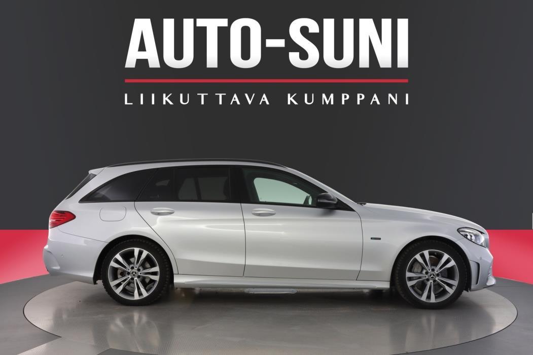 MERCEDES-BENZ C 2020