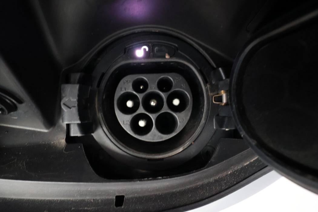 MERCEDES-BENZ C 2020