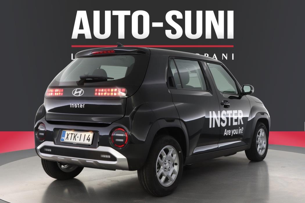 HYUNDAI INSTER 2025