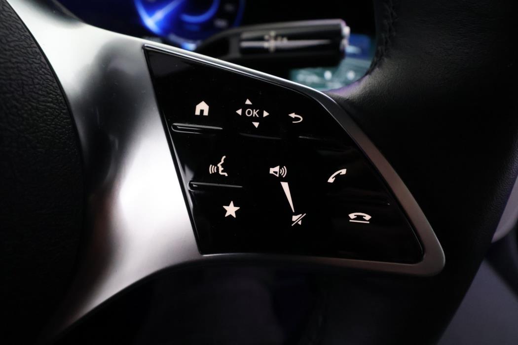 MERCEDES-BENZ EQE SUV 2023