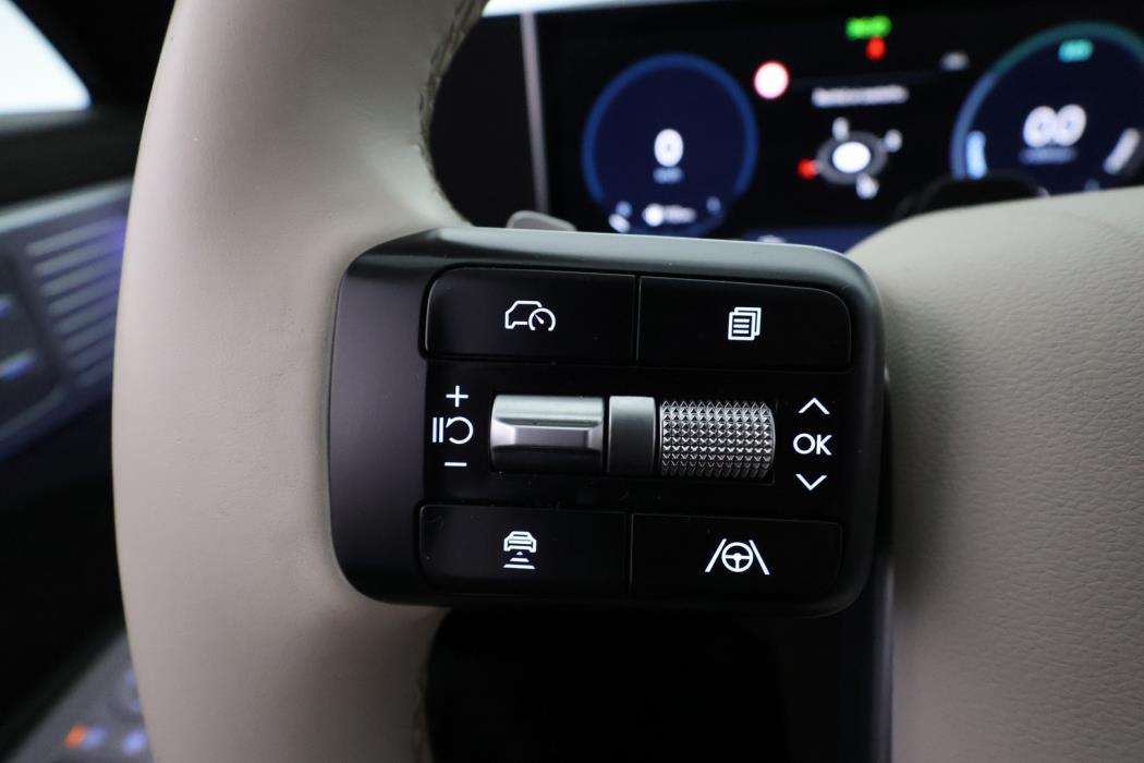 HYUNDAI Santa Fe 2025