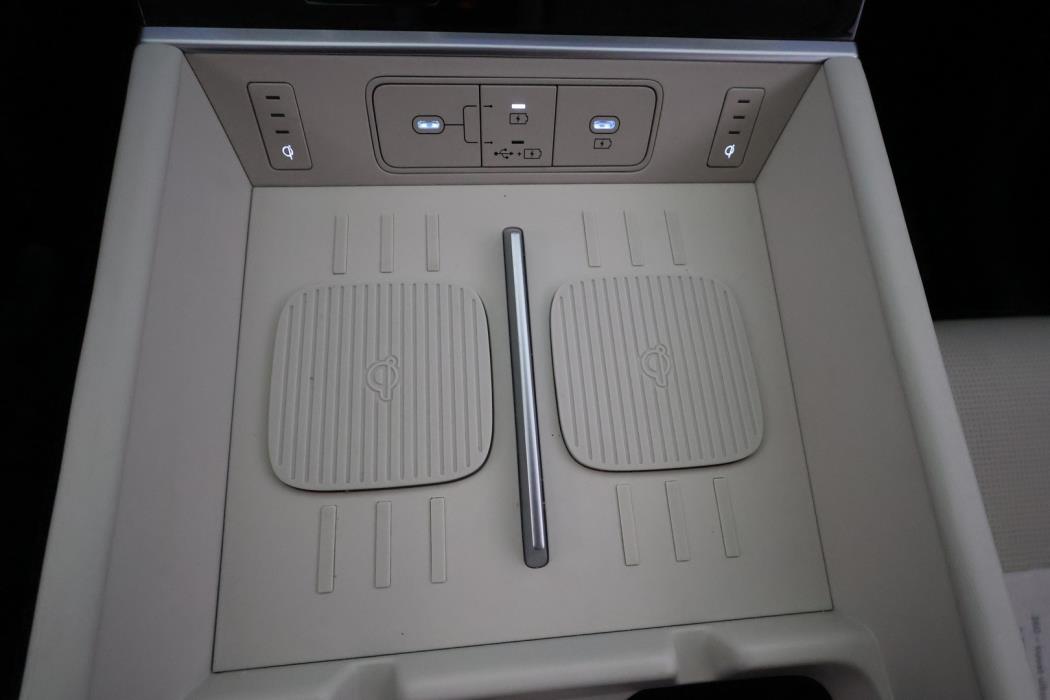 HYUNDAI Santa Fe 2025