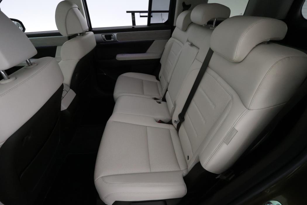 HYUNDAI Santa Fe 2025