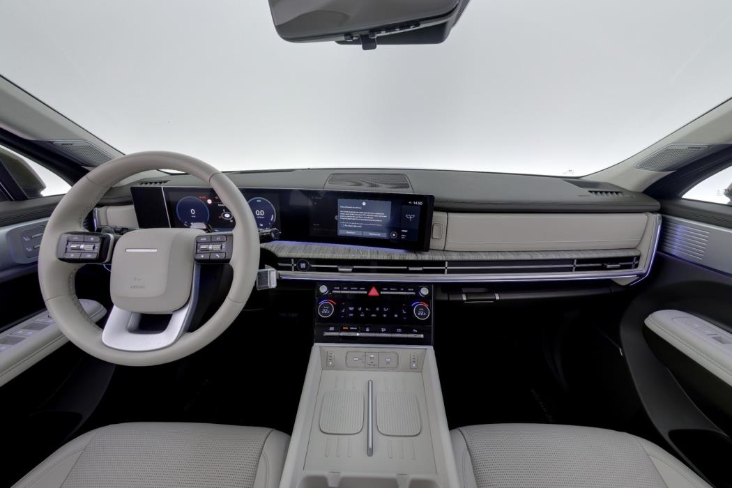 HYUNDAI Santa Fe 2025