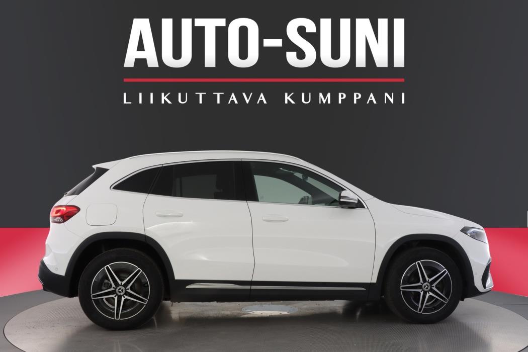 MERCEDES-BENZ EQA 2024