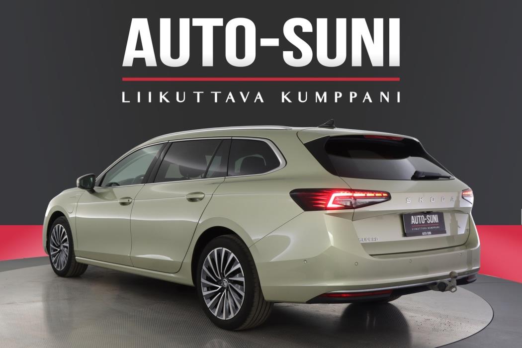 SKODA Superb 2024