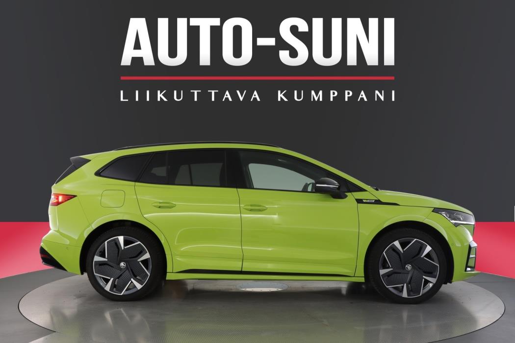 SKODA Enyaq 2025