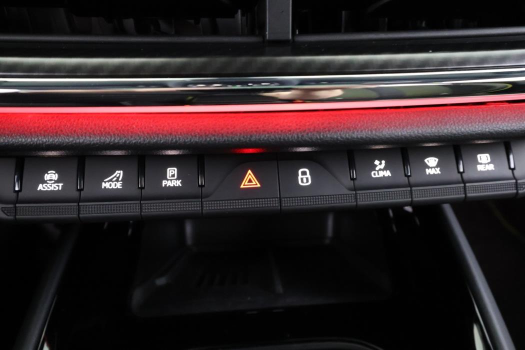 SKODA Enyaq 2025