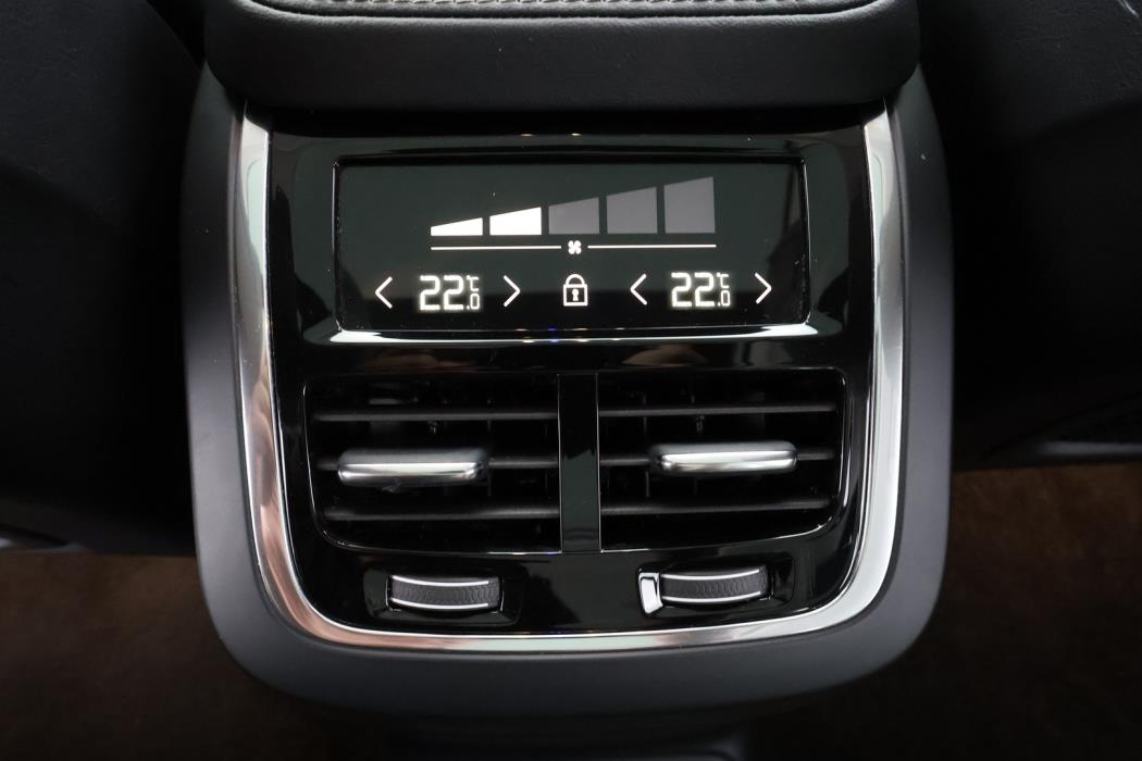 VOLVO XC90 2022