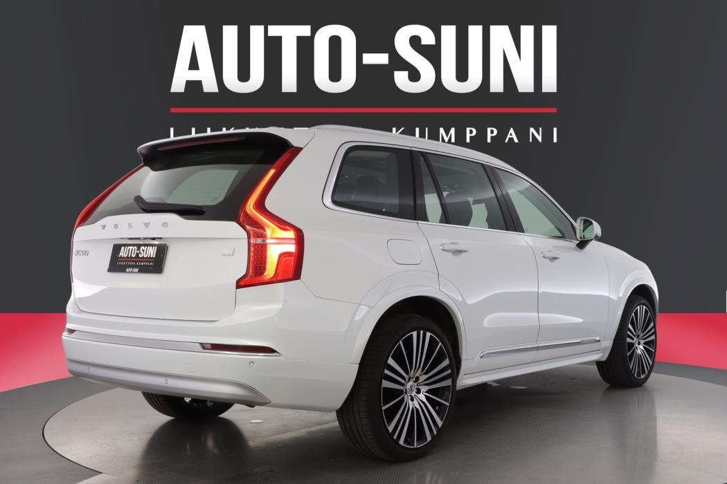 VOLVO XC90 2022