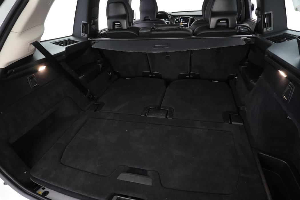 VOLVO XC90 2022