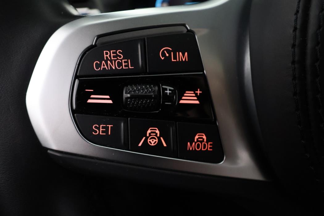 BMW iX3 2023