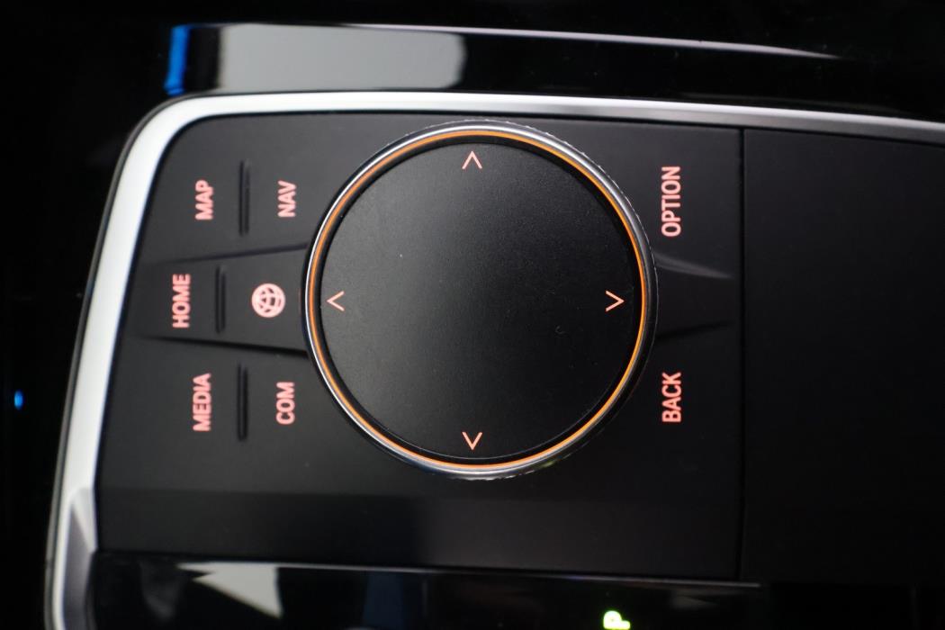 BMW iX3 2023