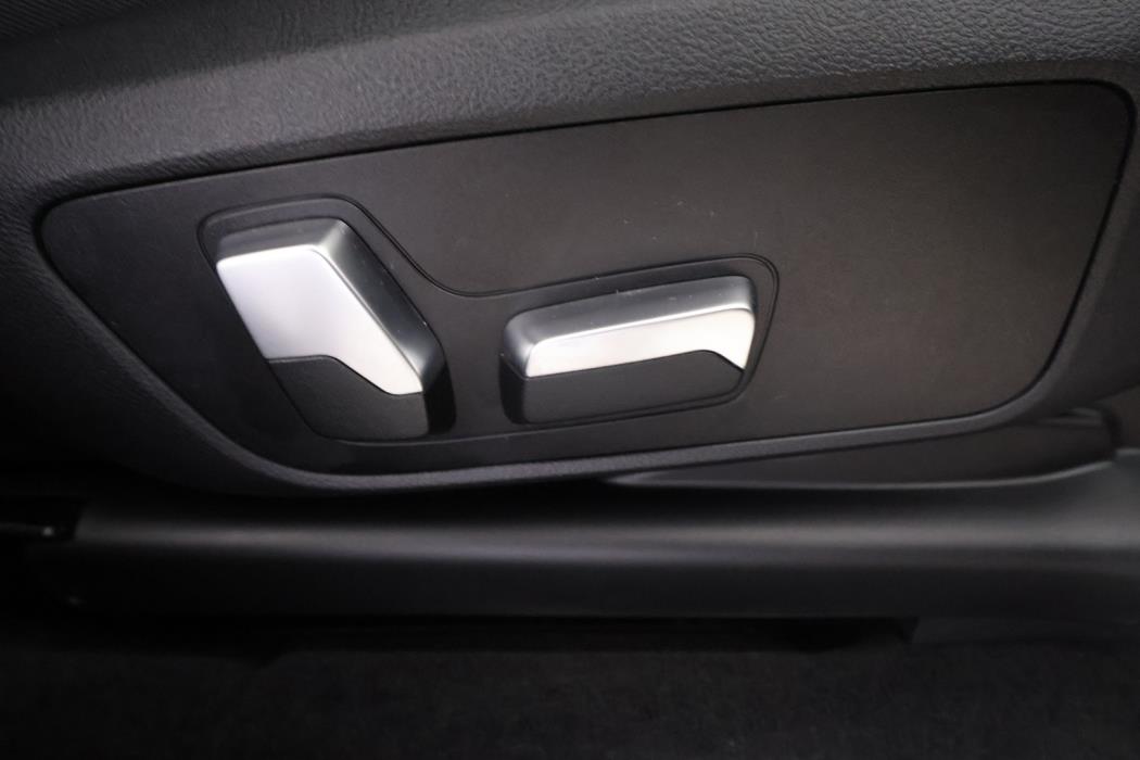 BMW iX3 2023