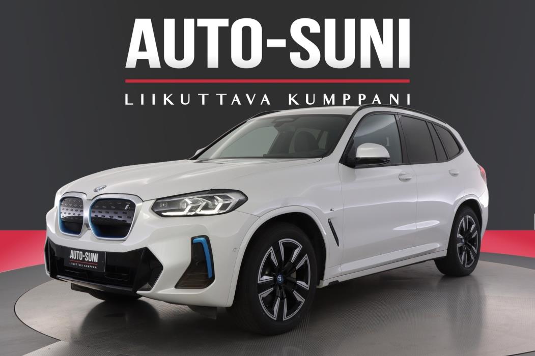 BMW iX3 2023