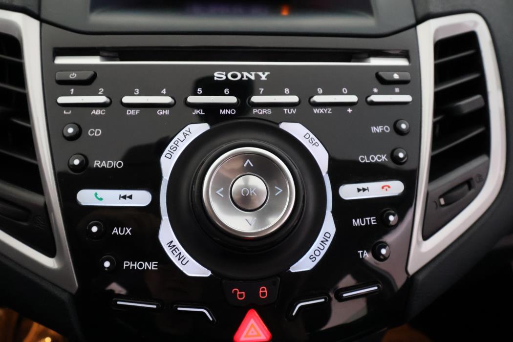 FORD Fiesta 2012