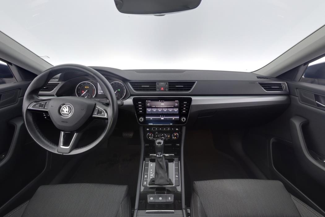SKODA Superb 2018