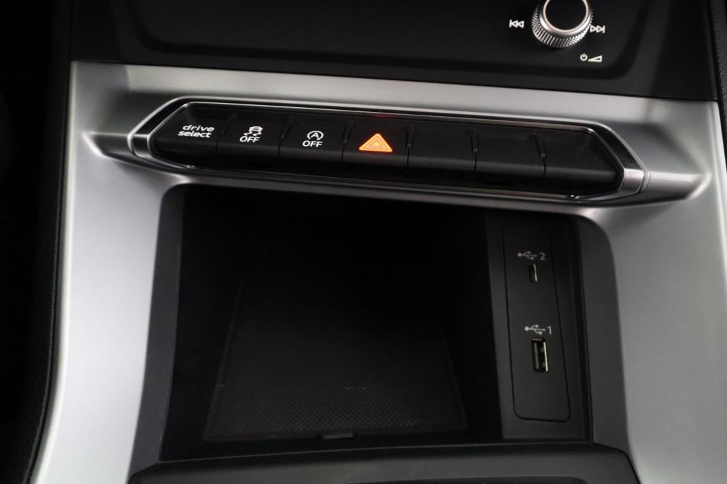 AUDI Q3 2020