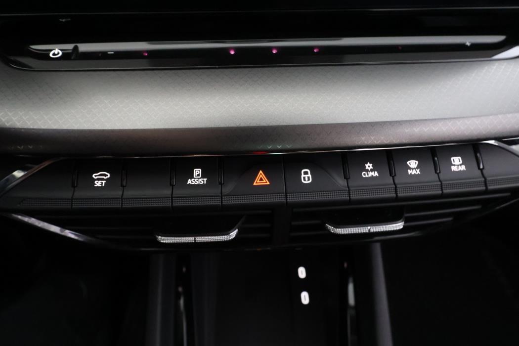 SKODA Octavia 2023