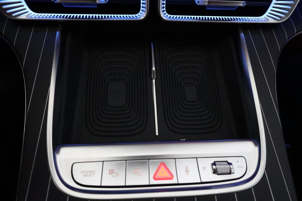 MERCEDES-BENZ GLC 2026