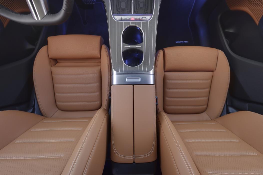 MERCEDES-BENZ GLC 2026