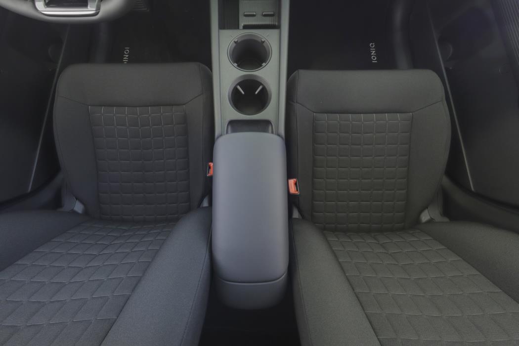 HYUNDAI IONIQ 3 2026