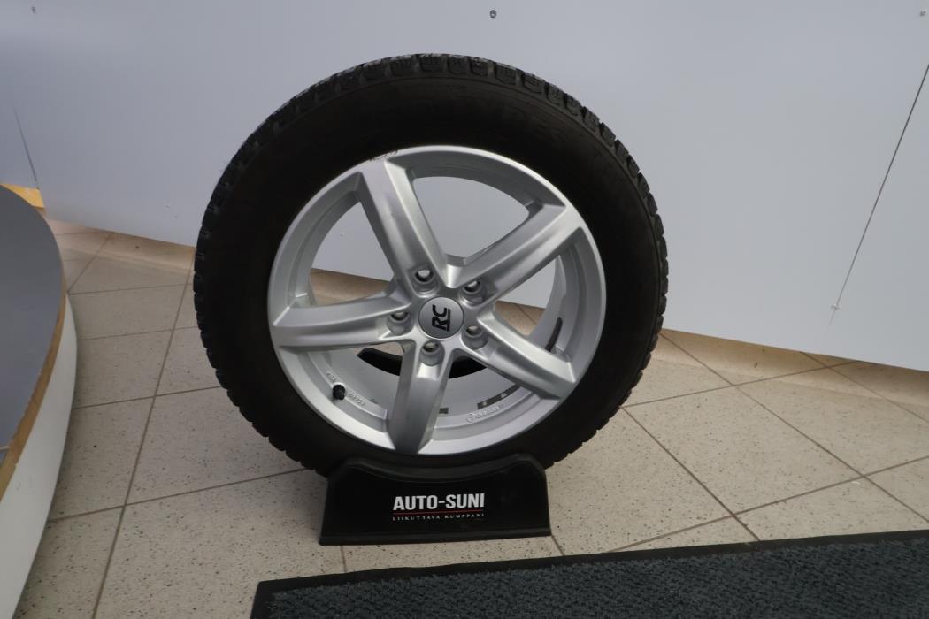 SKODA Octavia 2015