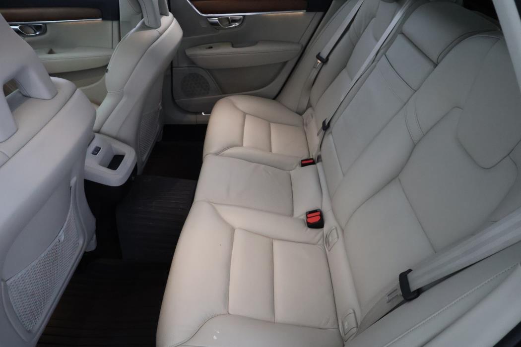 VOLVO V90 2017